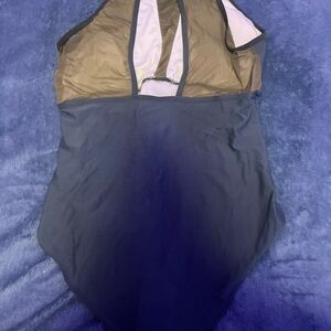 Stylish Two-Tone Swimsuit